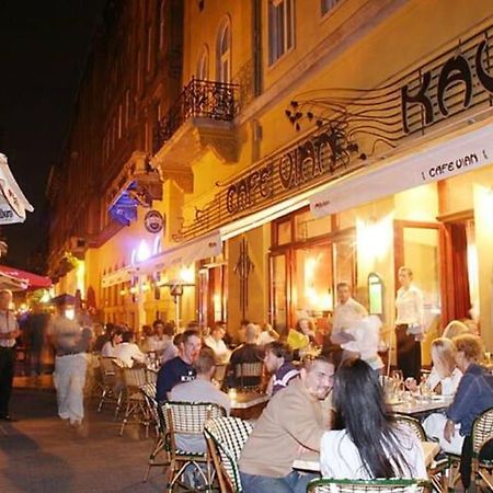 Central Apartment Kiraly Street ブダペスト エクステリア 写真