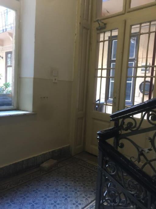 Central Apartment Kiraly Street ブダペスト エクステリア 写真